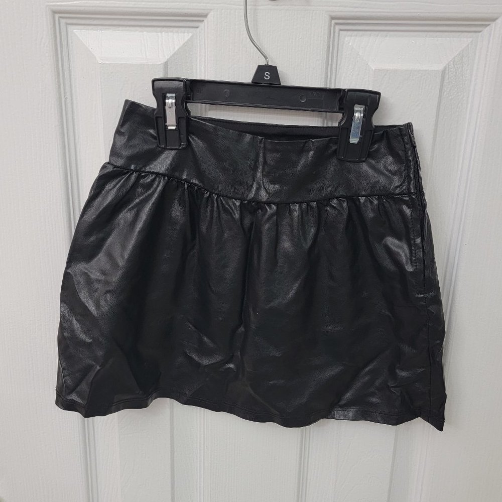 Girls 4/5 Black Pleather Leather Mini Skirt